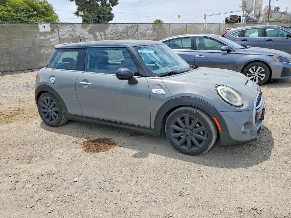 2018 MINI COOPER S 4