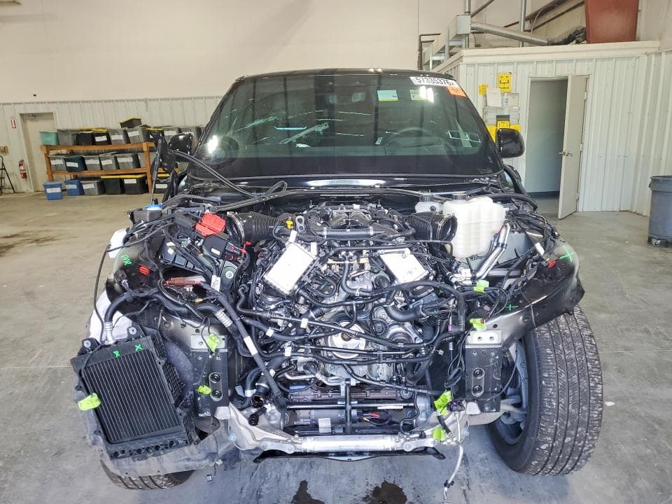 2026 LAND ROVER RANGE ROVER SE 5