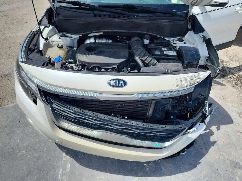 2021 KIA SELTOS S 12