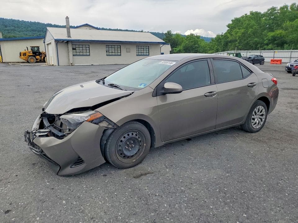 2017 TOYOTA COROLLA LE - 1