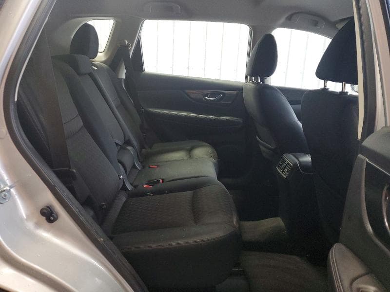 2017 NISSAN ROGUE S 11