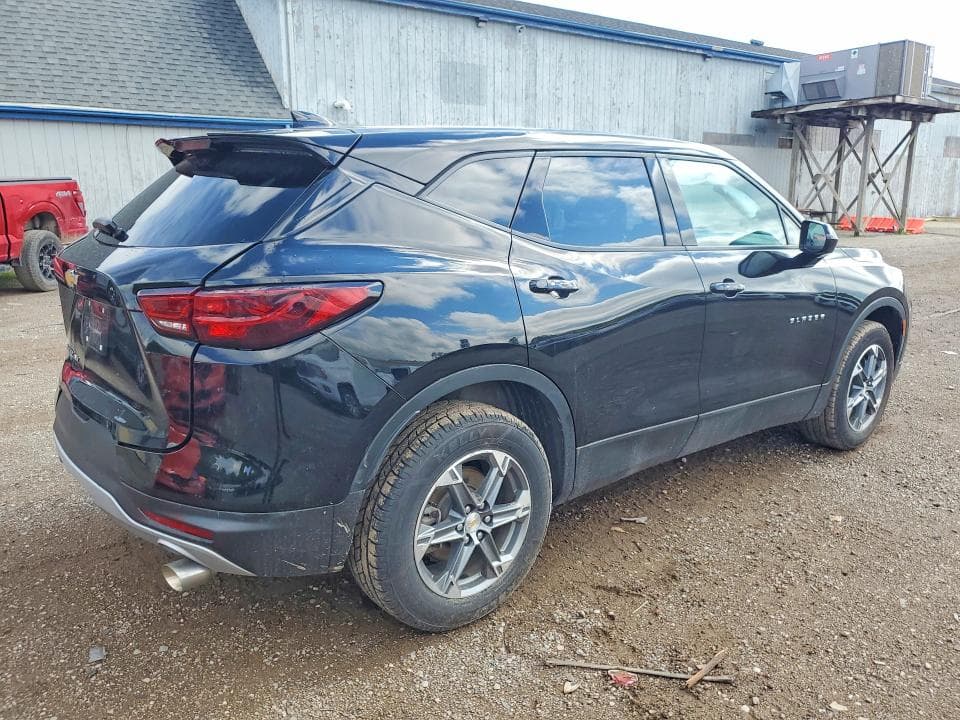2023 CHEVROLET BLAZER 2LT 3