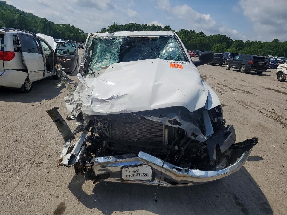 2021 RAM 1500 CLASSIC SLT 5