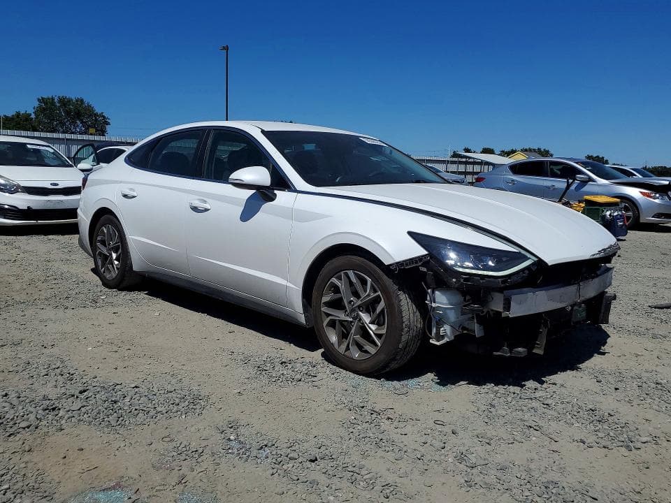 2021 HYUNDAI SONATA SEL 4