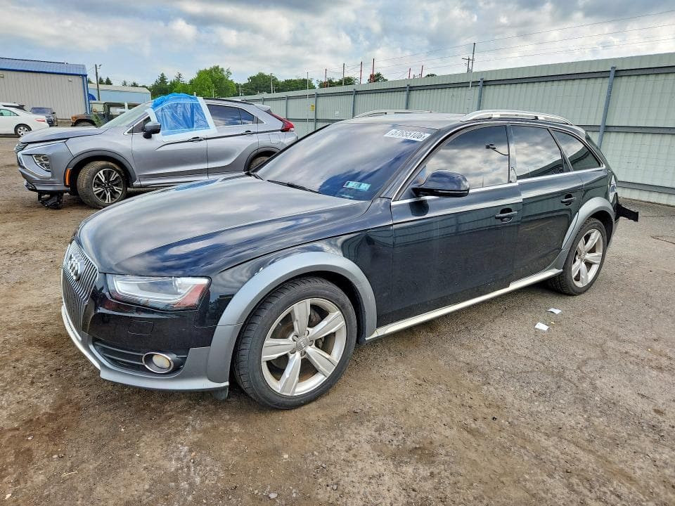 2013 AUDI A4 - 1