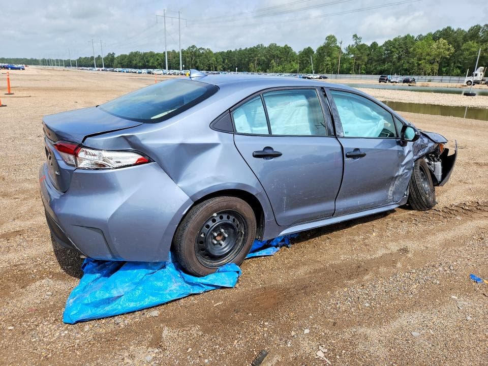 2023 TOYOTA COROLLA LE 3