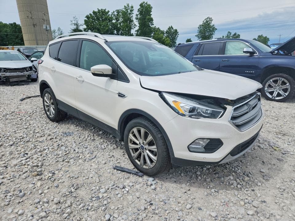 2017 FORD ESCAPE TITANIUM 4