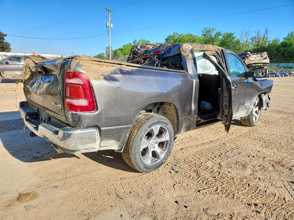 2023 RAM 1500 LARAMIE 3