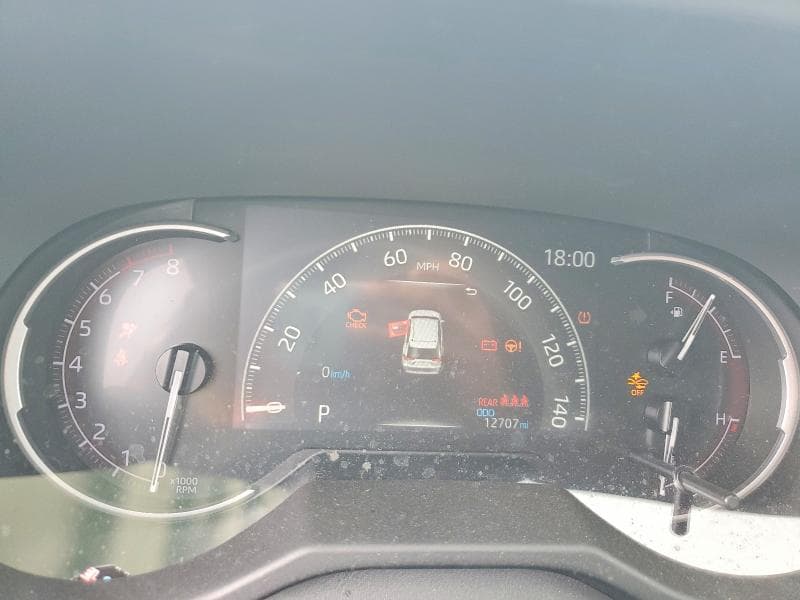 2024 TOYOTA RAV4 LE 9