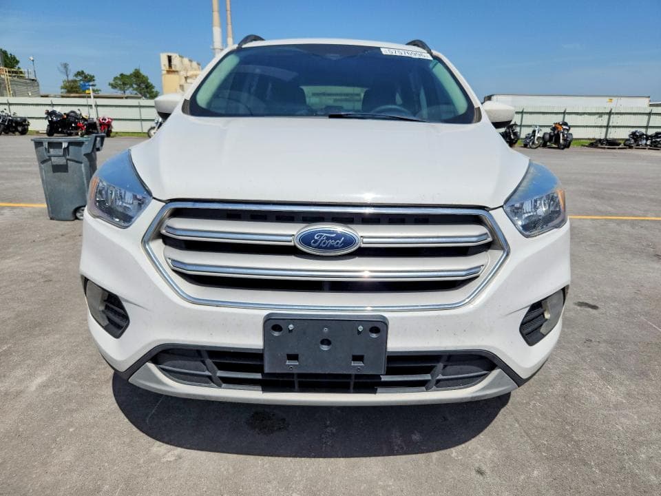 2018 FORD ESCAPE SE 5
