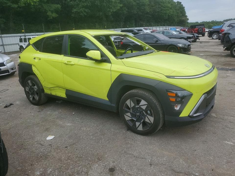 2024 HYUNDAI KONA SEL 4