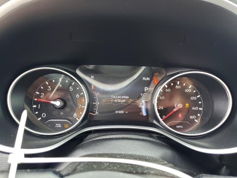 2019 JEEP COMPASS LATITUDE 9