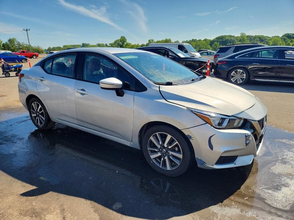 2021 NISSAN VERSA SV 4