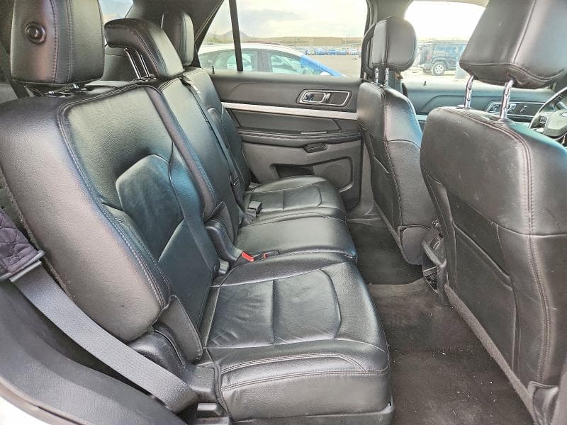 2017 FORD EXPLORER XLT 10