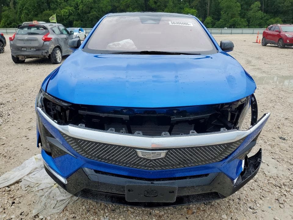 2026 CADILLAC OPTIQ LUXURY 5