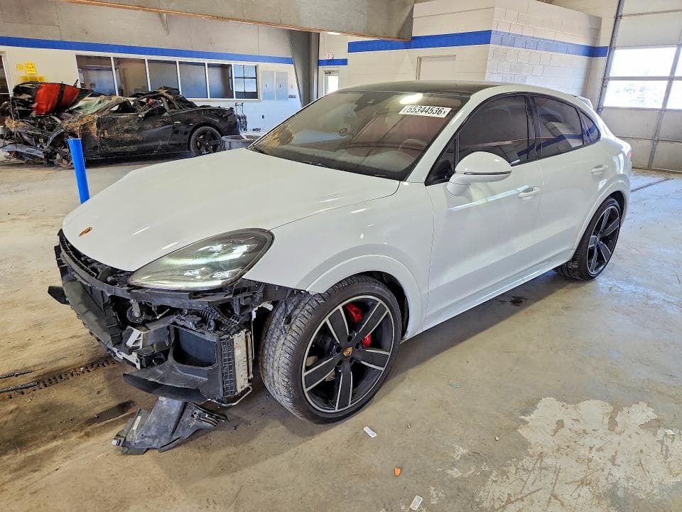 2023 PORSCHE CAYENNE GTS COUPE - 1