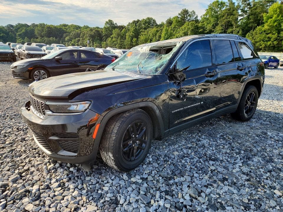 2023 JEEP GRAND CHEROKEE LAREDO - 1