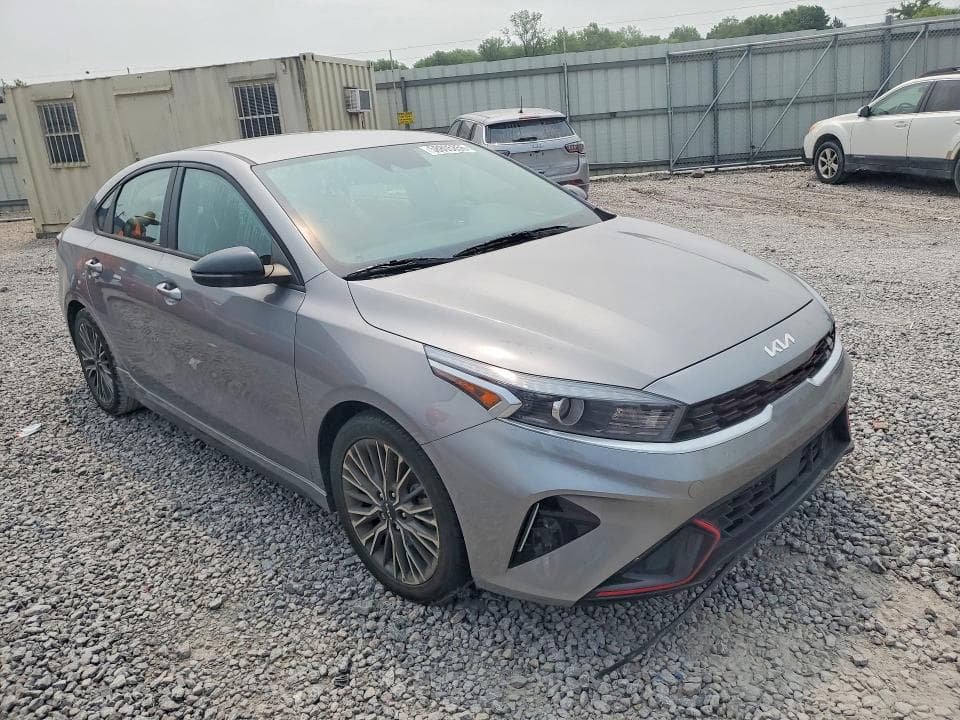2024 KIA FORTE GT LINE 4