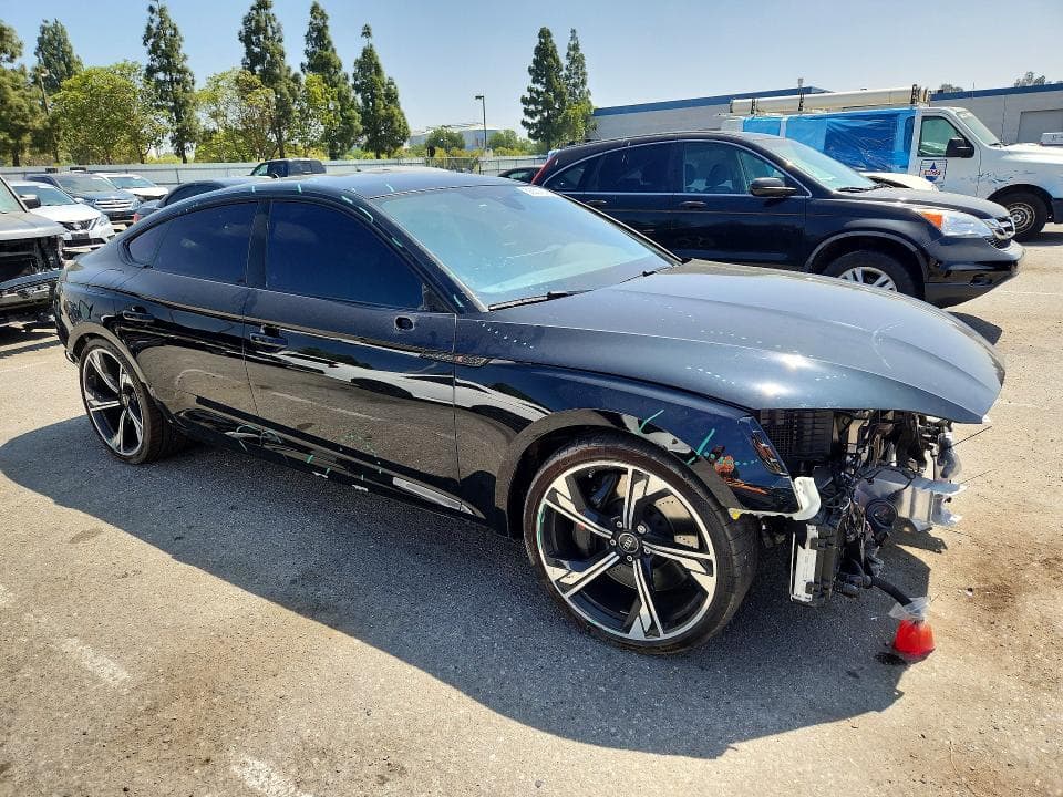 2025 AUDI RS5 4