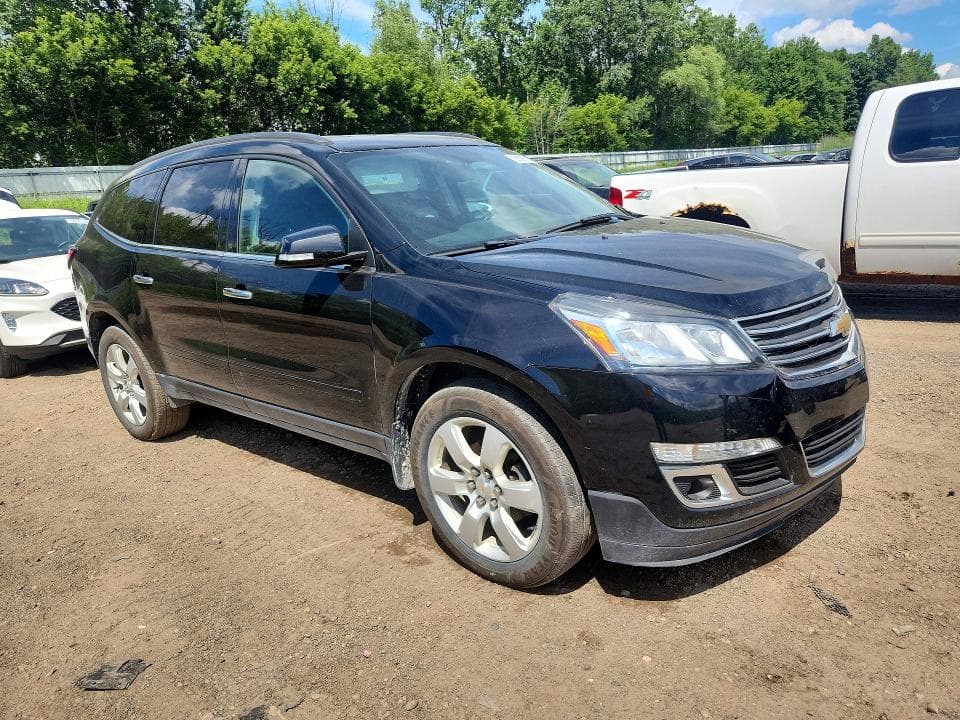 2017 CHEVROLET TRAVERSE LT 4