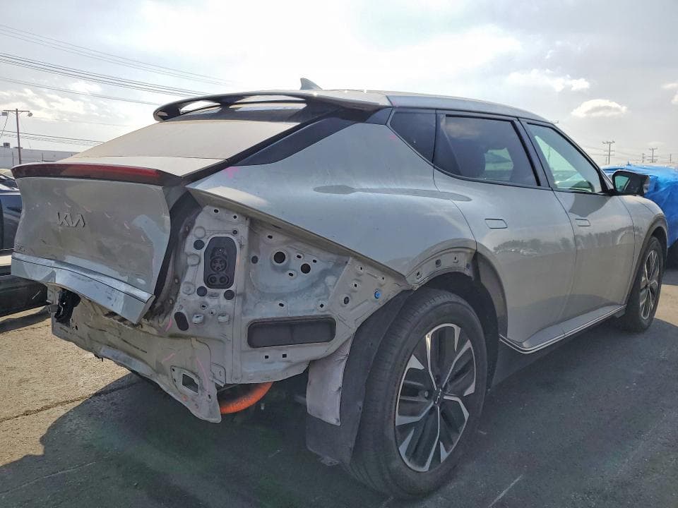 2023 KIA EV6 WIND 3