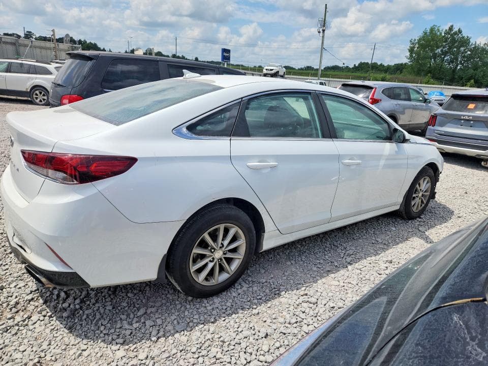 2019 HYUNDAI SONATA SE 3