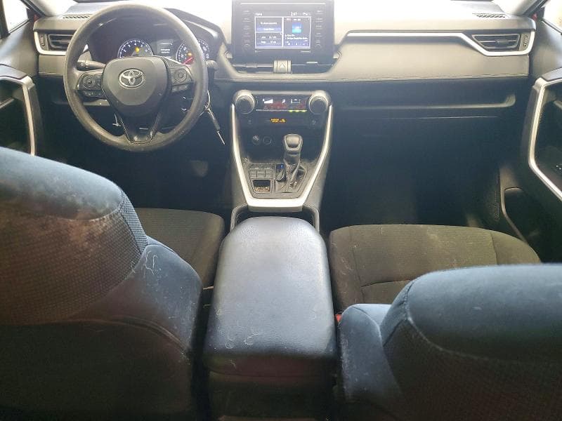 2021 TOYOTA RAV4 LE 8