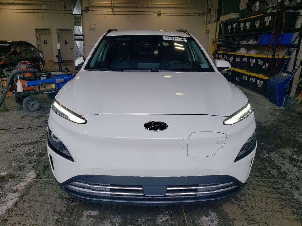 2023 HYUNDAI KONA SE 5