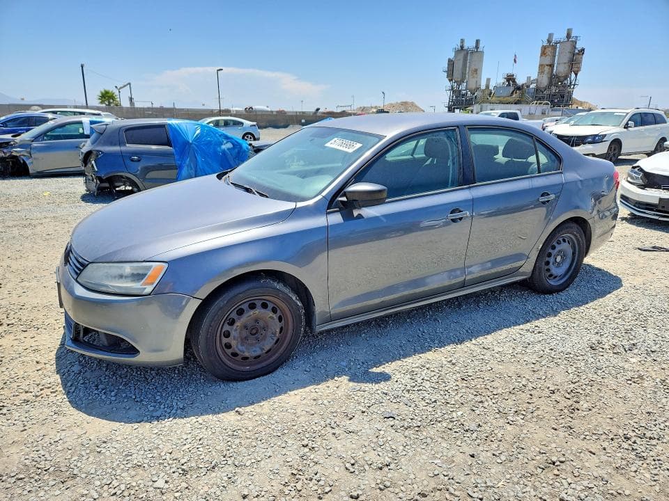 2012 VOLKSWAGEN JETTA - 1