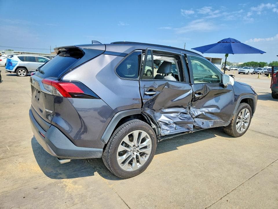 2021 TOYOTA RAV4 LIMITED 3