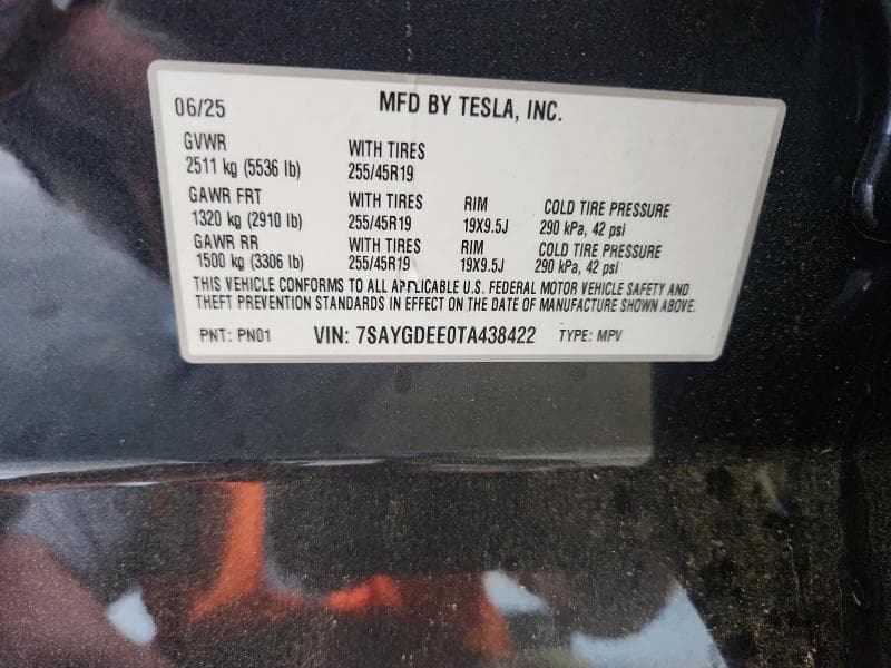 2026 TESLA MODEL Y 12