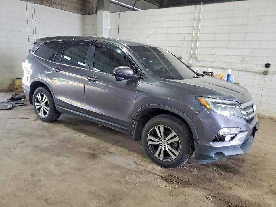 2017 HONDA PILOT EX 4