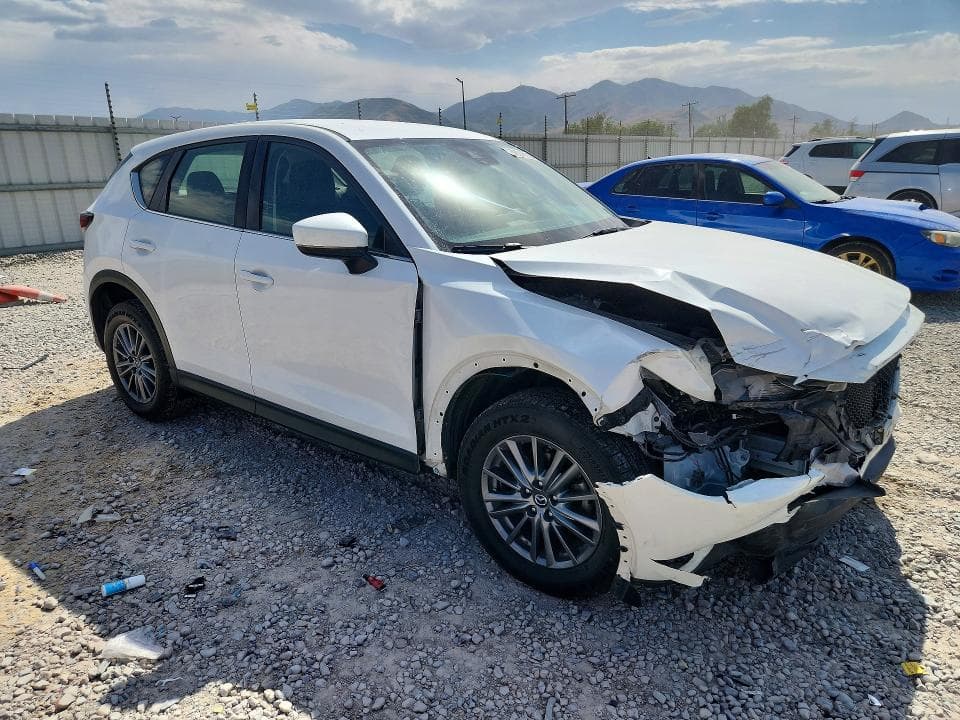2017 MAZDA CX-5 SPORT SPORT 4