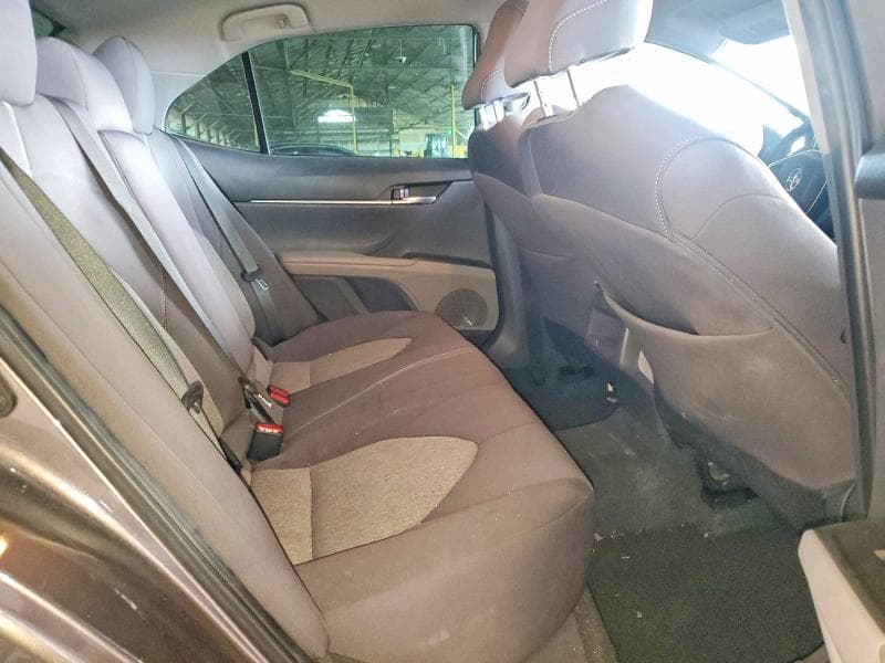 2023 TOYOTA CAMRY LE 10