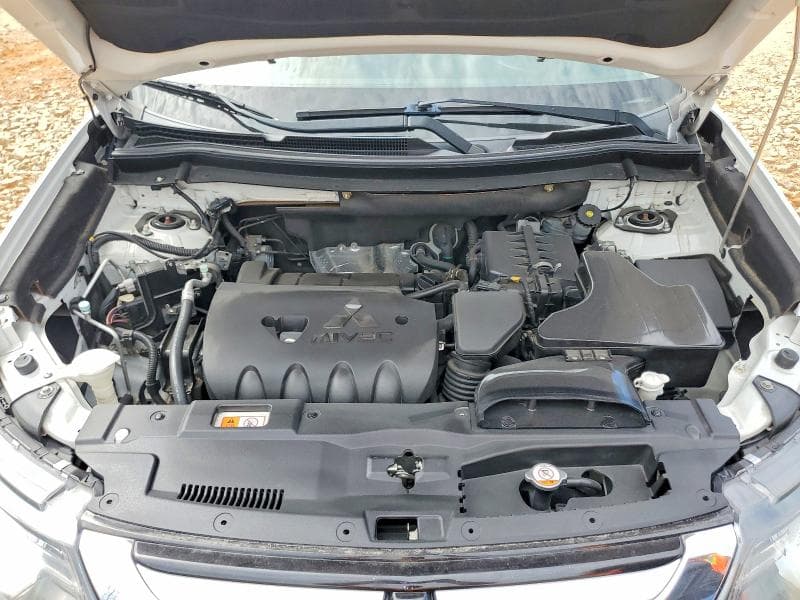 2017 MITSUBISHI OUTLANDER SE 12