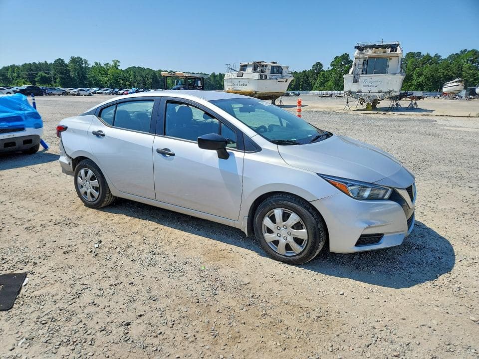 2020 NISSAN VERSA S 4