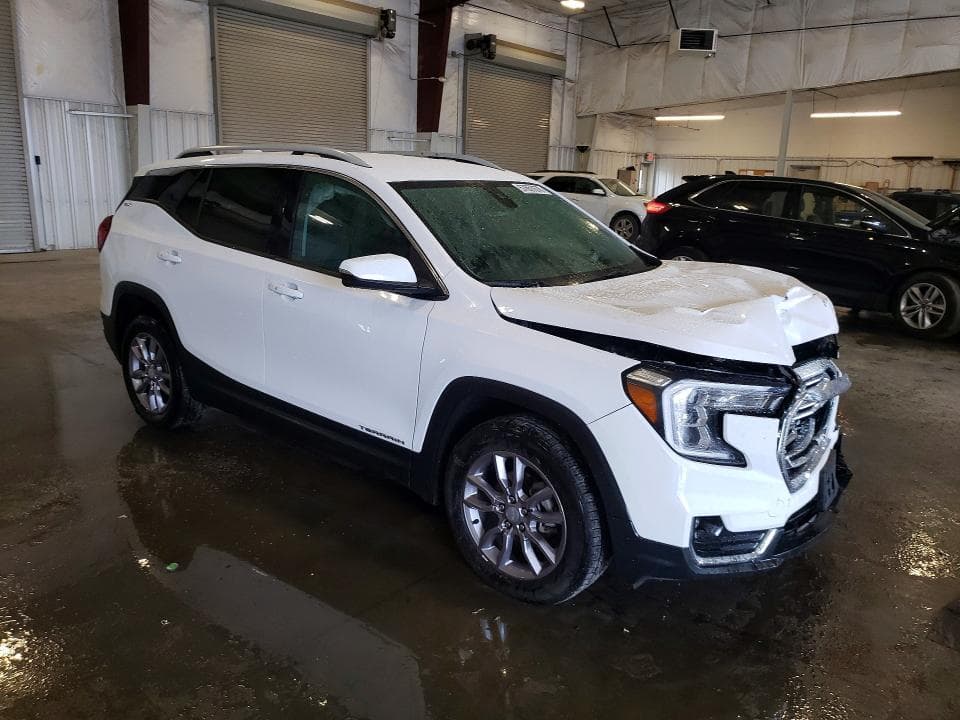 2023 GMC TERRAIN SLT 4