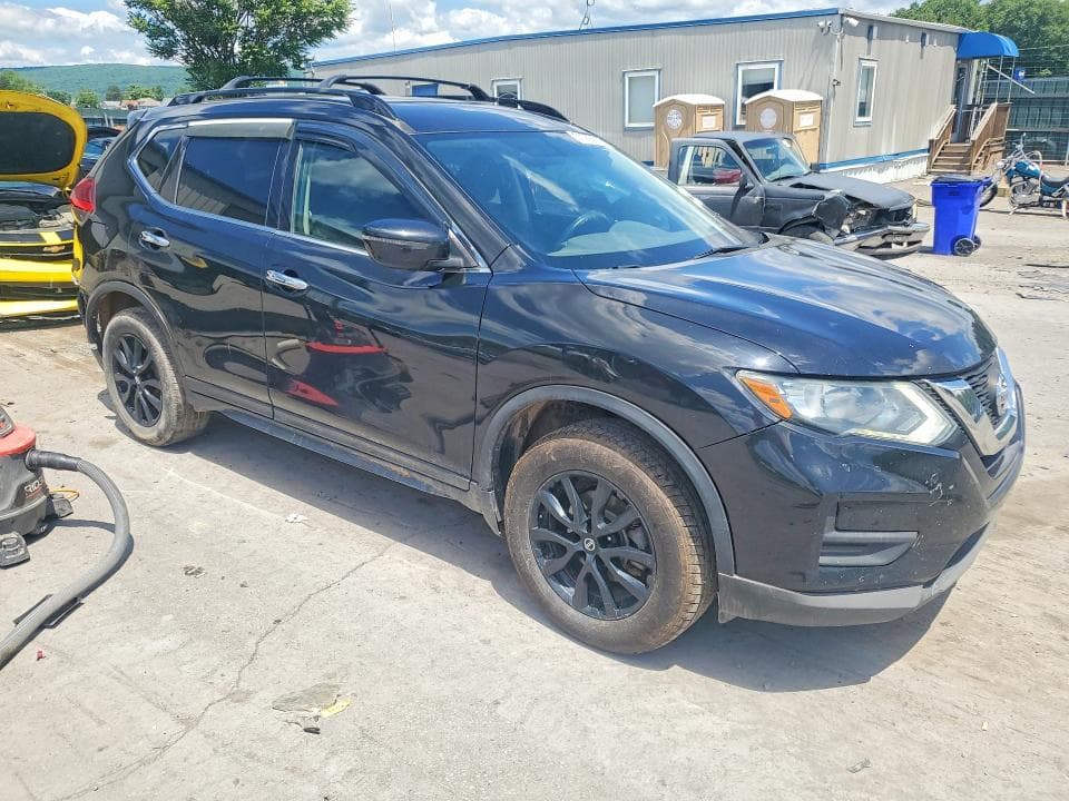 2017 NISSAN ROGUE SV 4