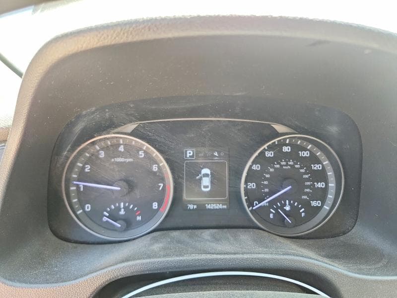 2018 HYUNDAI ELANTRA SEL 9