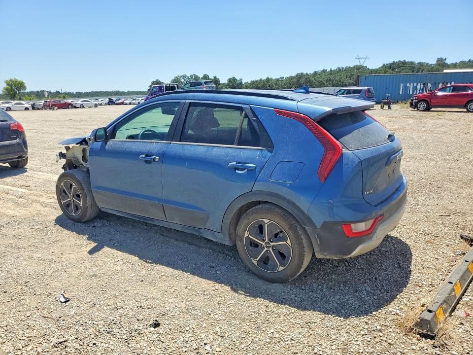 2023 KIA NIRO EX 2