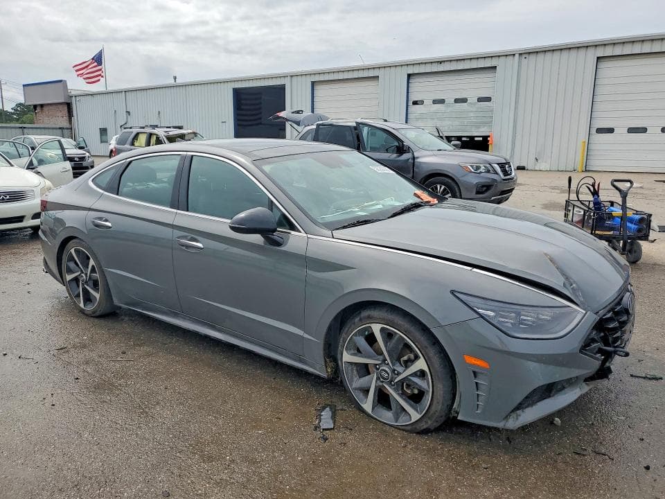 2023 HYUNDAI SONATA SEL PLUS 4