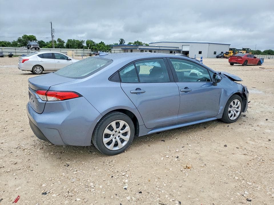 2024 TOYOTA COROLLA LE 3