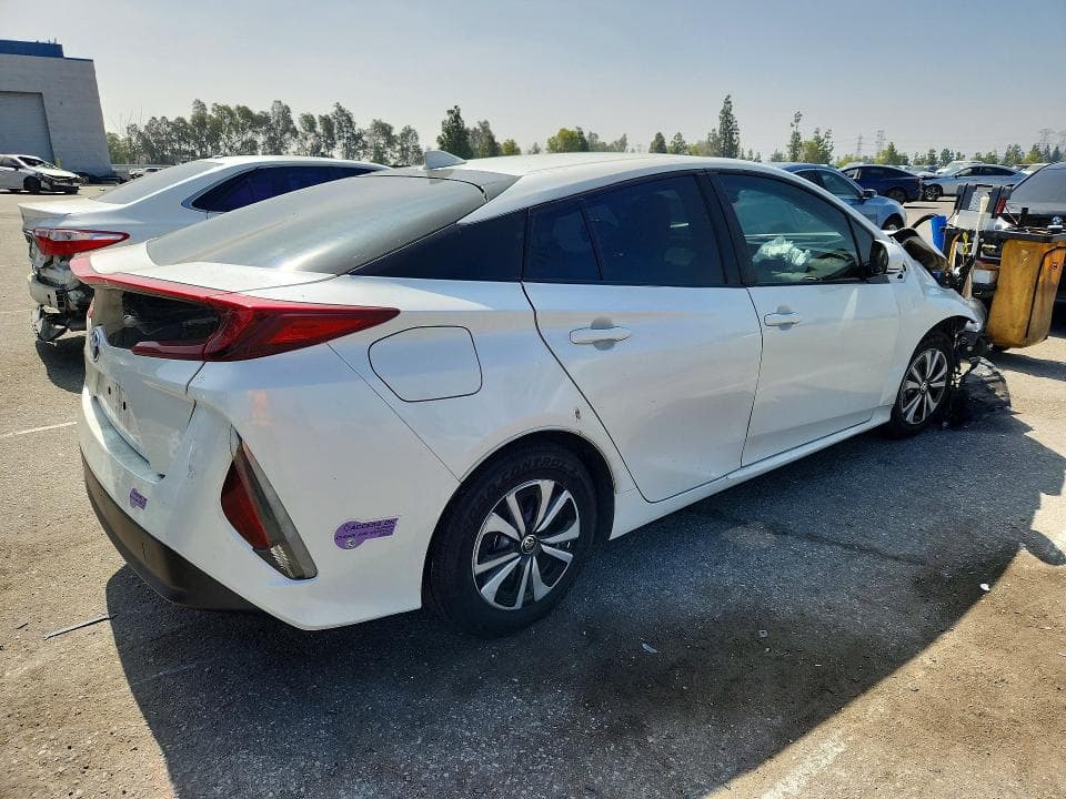 2018 TOYOTA PRIUS PRIME PREMIUM 3