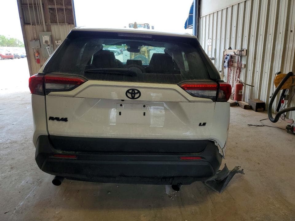 2024 TOYOTA RAV4 LE 6