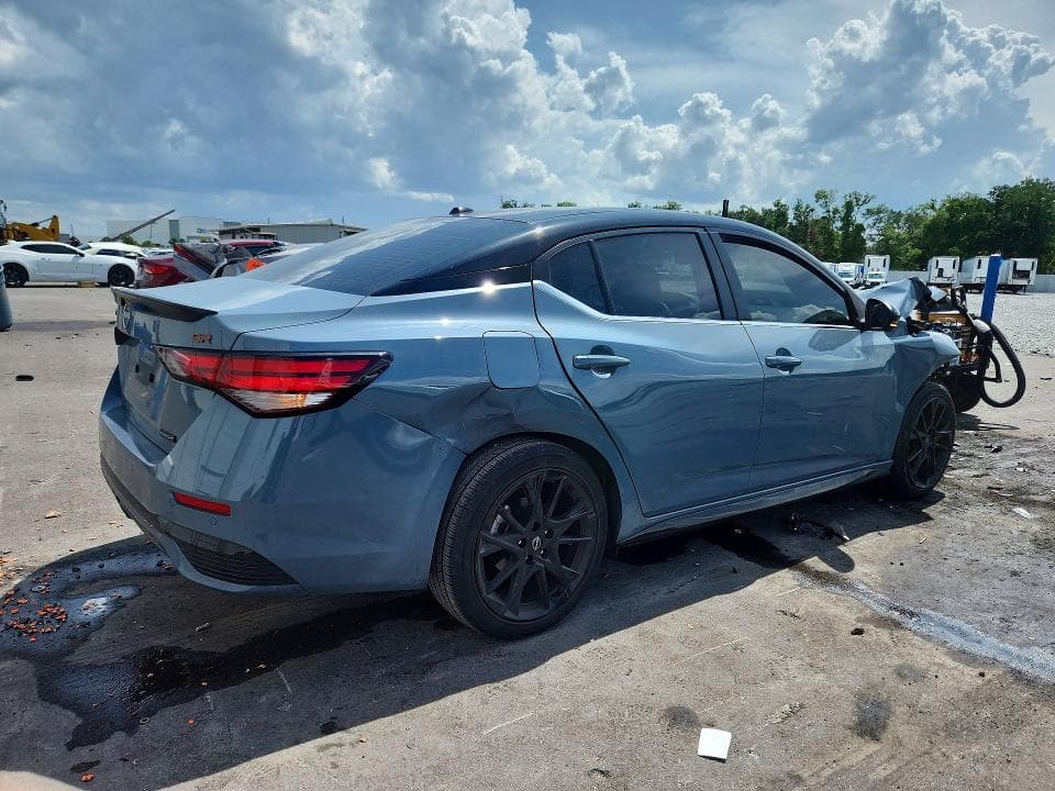 2025 NISSAN SENTRA SR 3