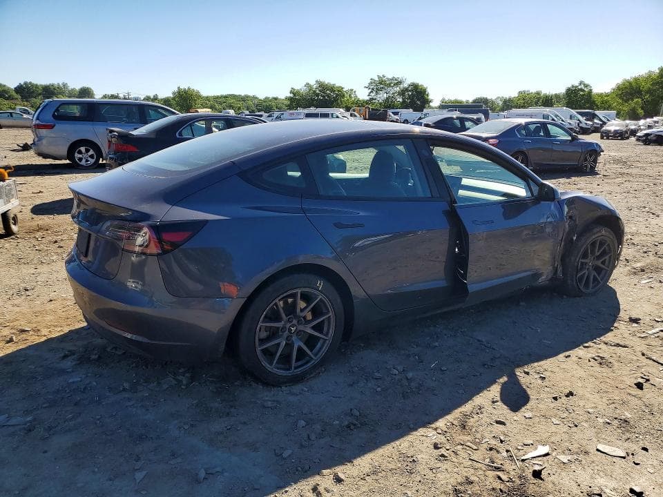 2023 TESLA MODEL 3 3