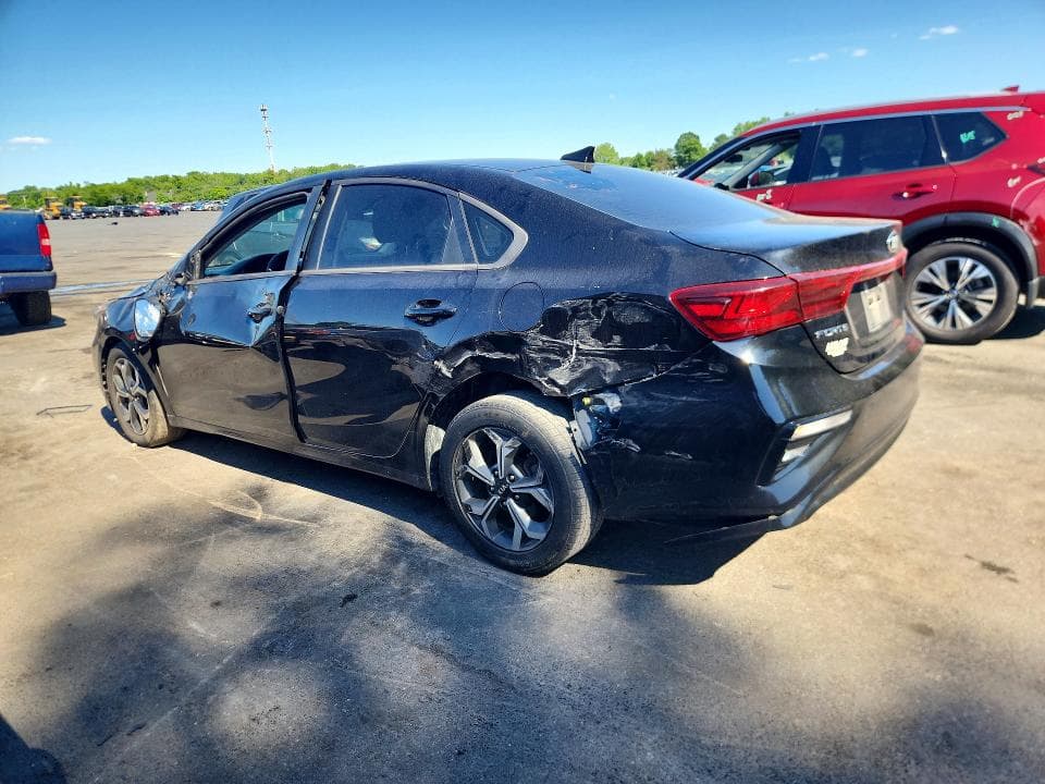 2021 KIA FORTE LXS 2