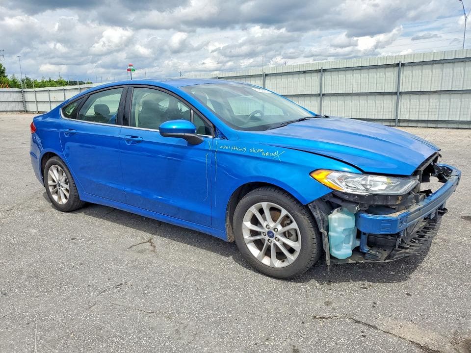 2020 FORD FUSION SE 4