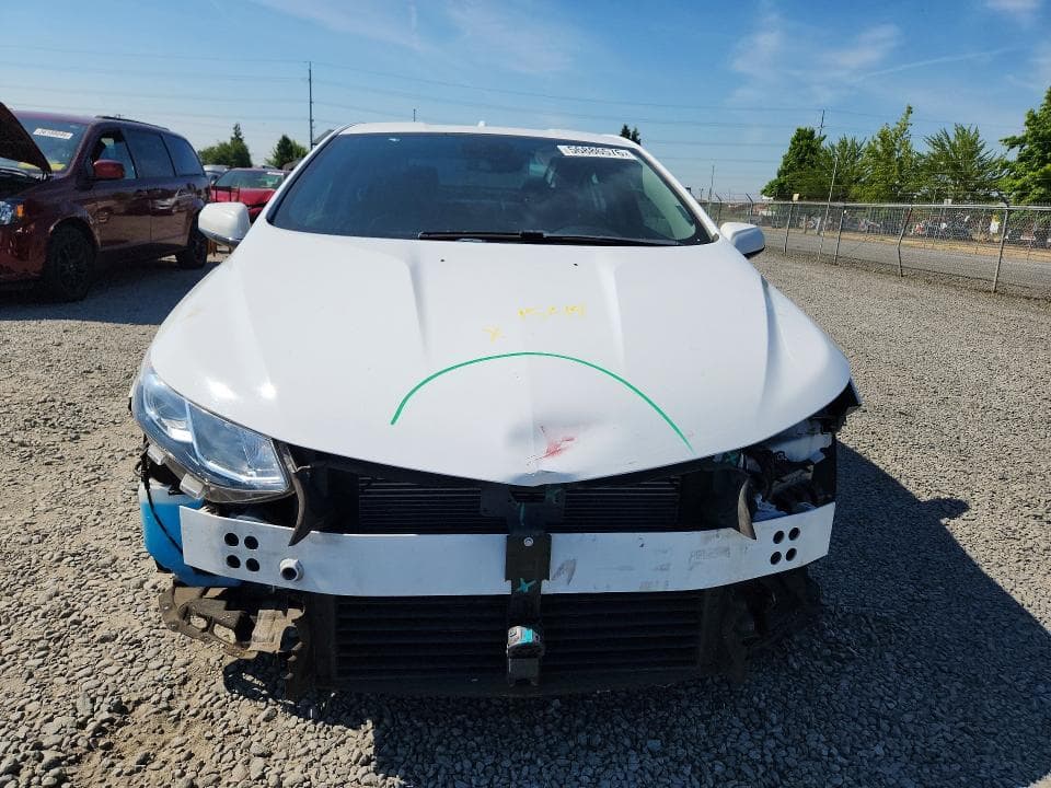 2019 CHEVROLET VOLT LT 5