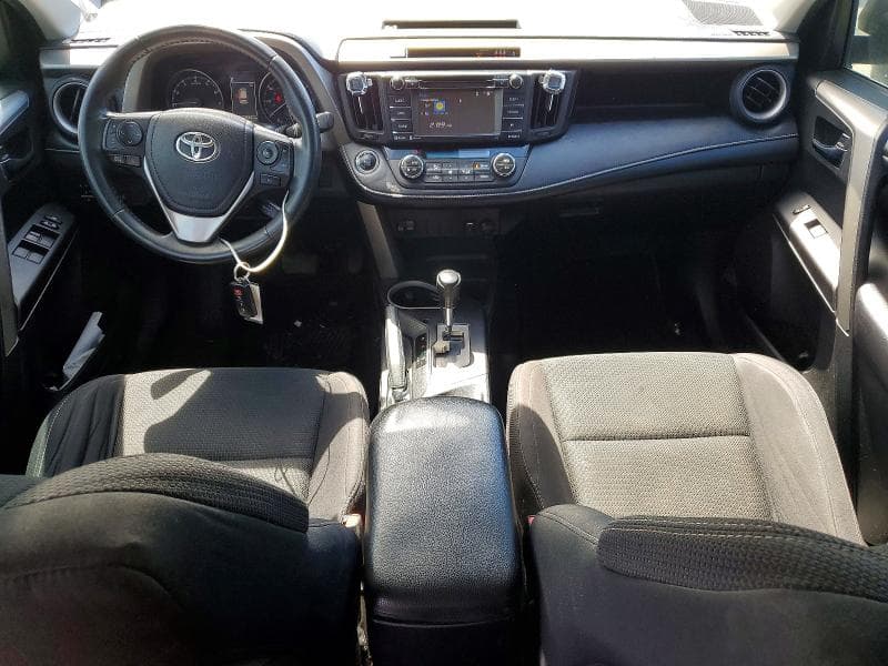 2018 TOYOTA RAV4 XLE 8